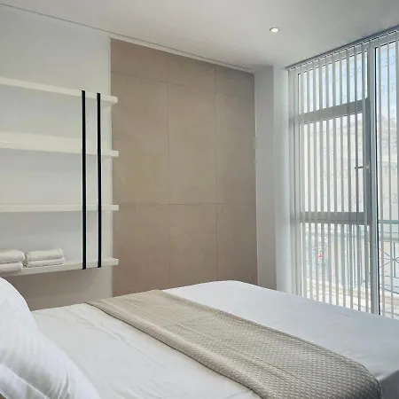 Penthouse & Apartments By The Sea Airport Airstay Artemida  Exterior photo